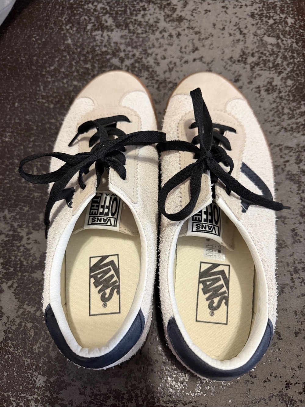 Vans Women’s Cream and Black Suede Low-Top Sneakers size 10